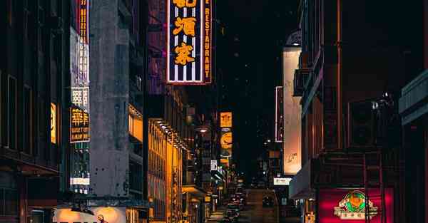 苹果13可以下载chatGPT