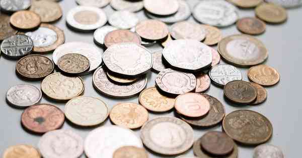 辅导学生学习智能机器人