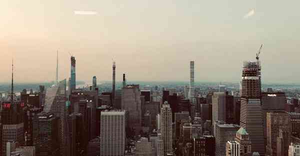 一键变AI绘画女生版（一键AI绘画软件免费）