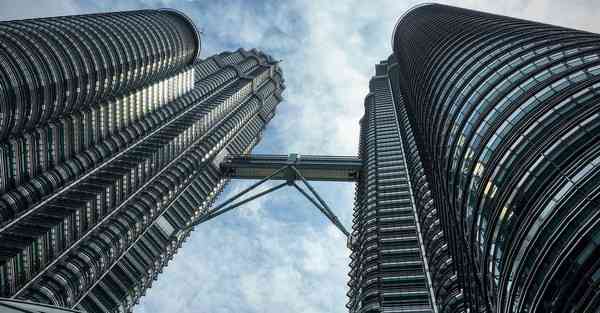 以大数据推动精准诊疗服务