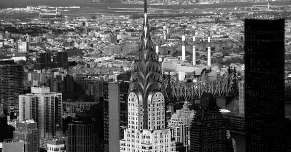 人工智能机器人和人谈恋爱