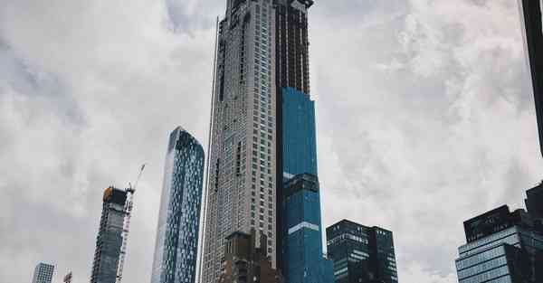 辅导学生学习智能机器人