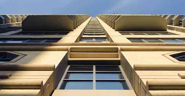 吕子乔智胜智能机器人