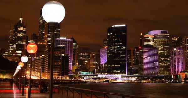 智能机器人酱酱：从科幻到现实的新时代