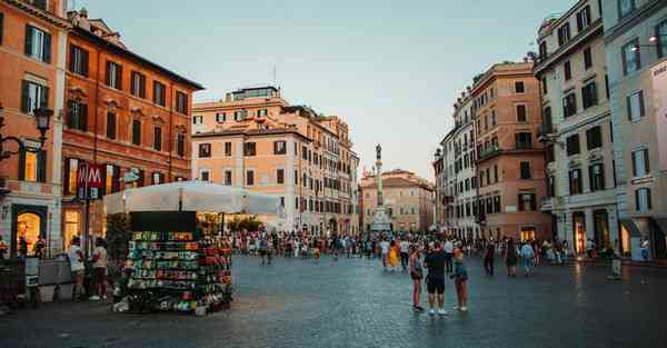 小学生手工智能机器人做法 手机做智能机器人
