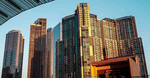 一键变AI绘画女生版（一键AI绘画软件免费）