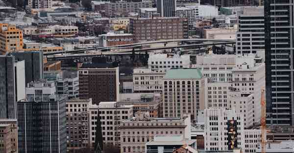 大数据技术班级介绍（大数据技术班级介绍稿）