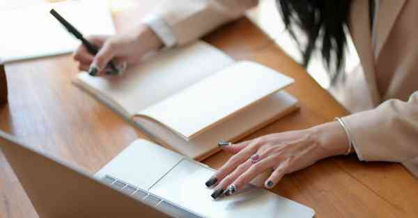 大数据碰撞建模：探索未来商业竞争的新路径