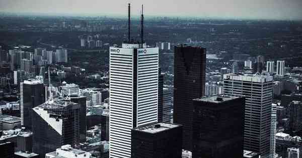 以大数据推动精准诊疗服务