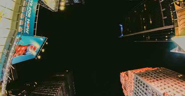 薇娅麦咭智能机器人