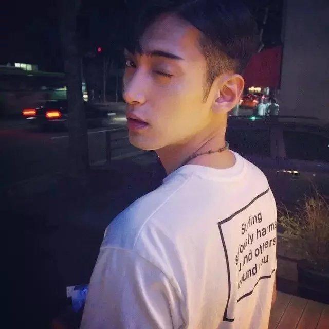 浦嘉怡婉