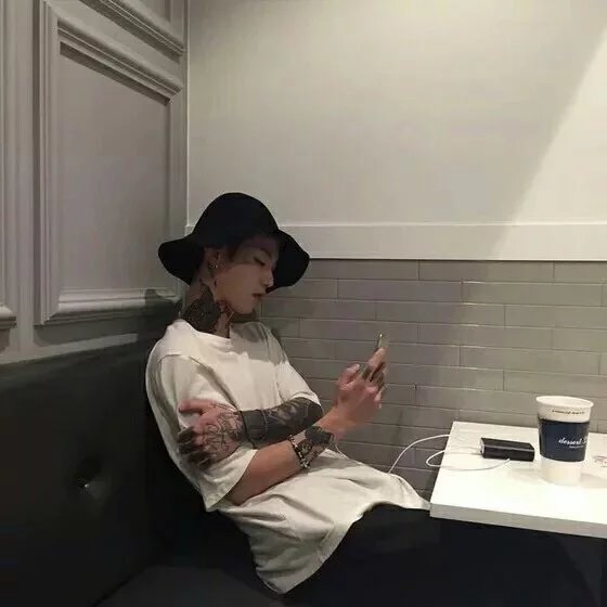 袁志苇芝
