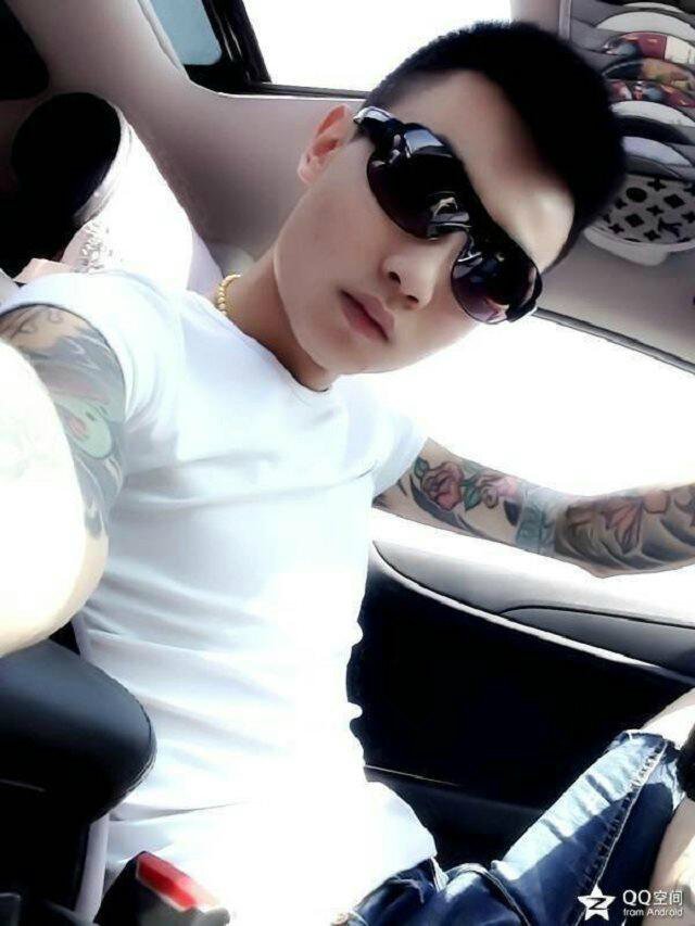 苗昌栋福